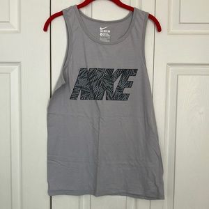 Men’s Size Small Gray Nike Tank